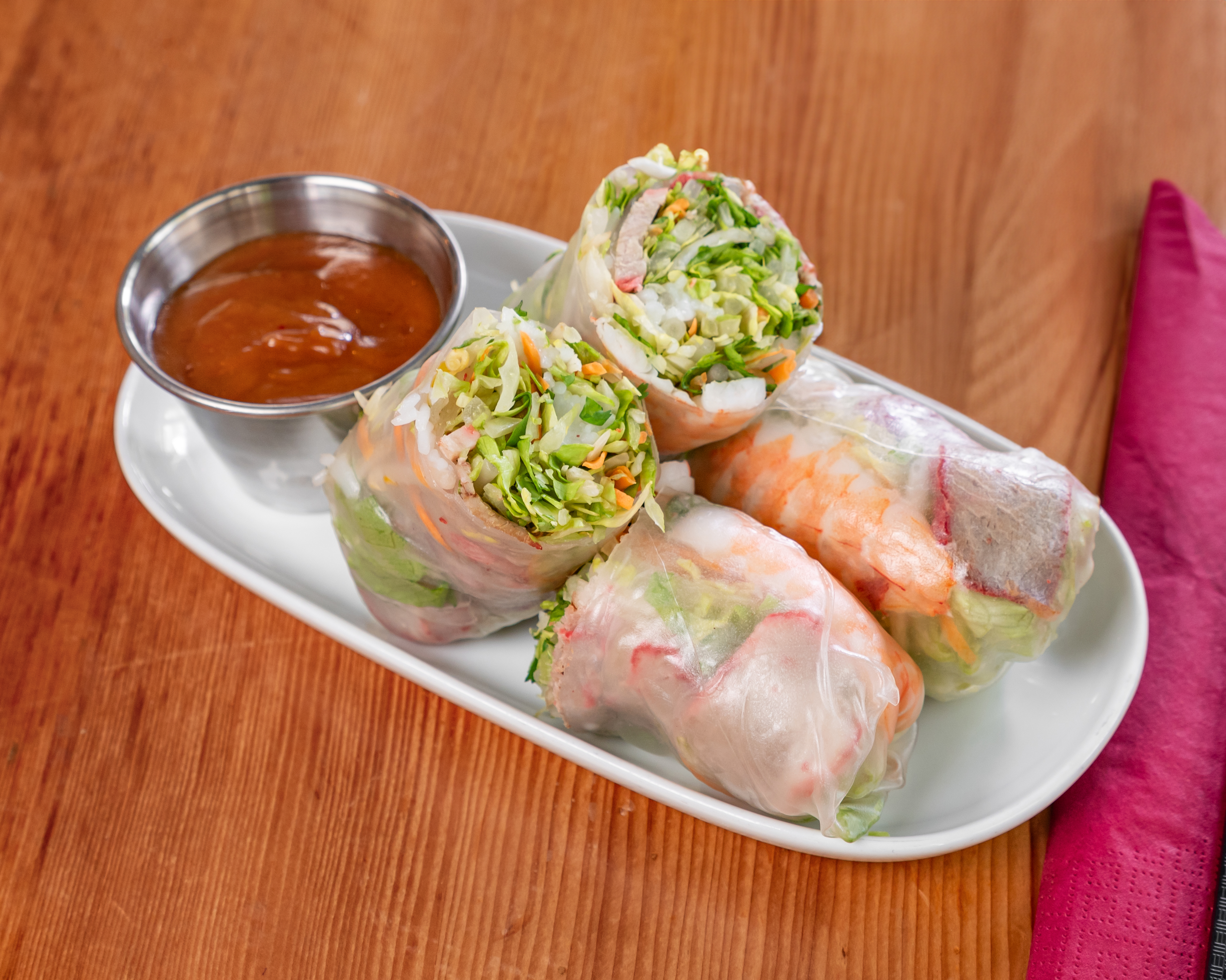 Nom Nom Restaurant and Grill | Vancouver, WA